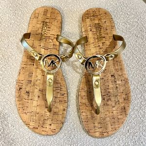 MICHAEL Michael Kors Jelly Flip Flops - Gold